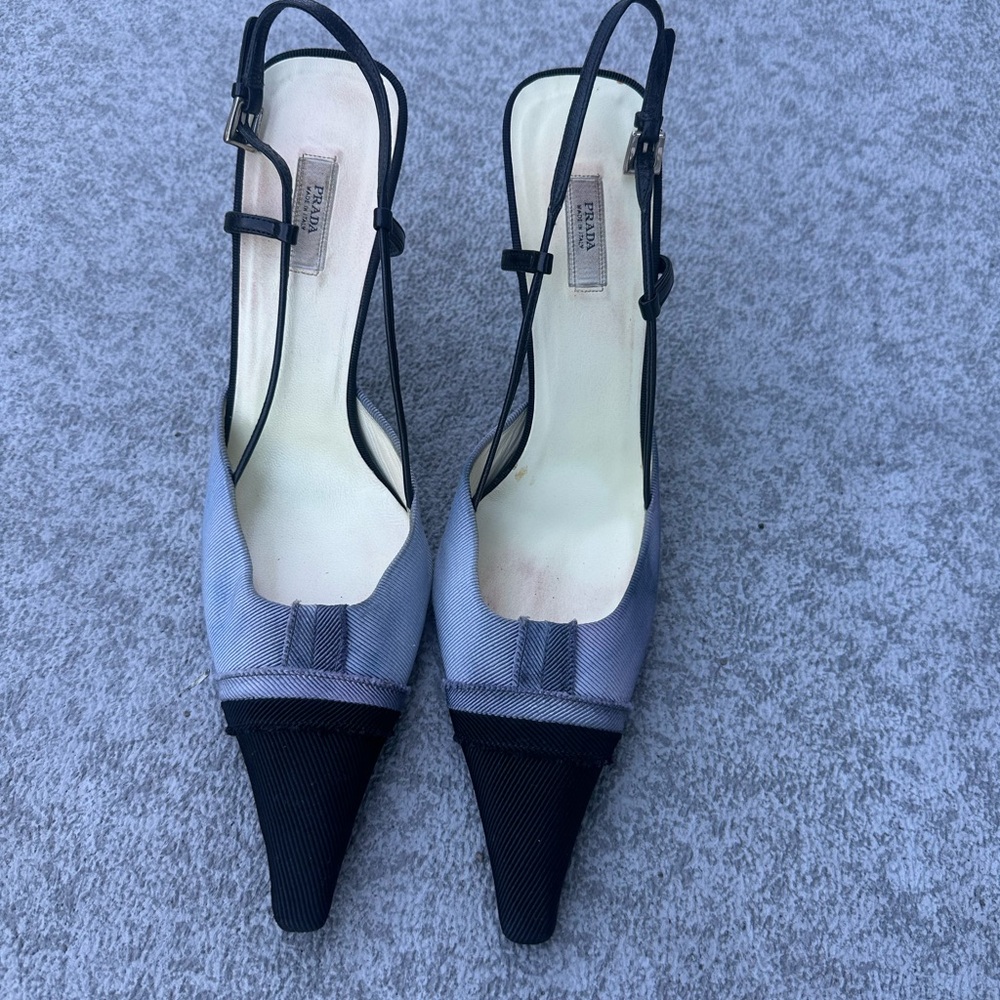 Prada Black and Light Blue Pointed Toe Slingback Pumps with Contrast Trim - Picture 3 of 6